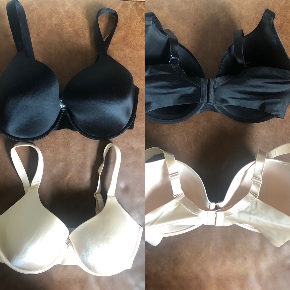 Selling a lot of 10 Bras—